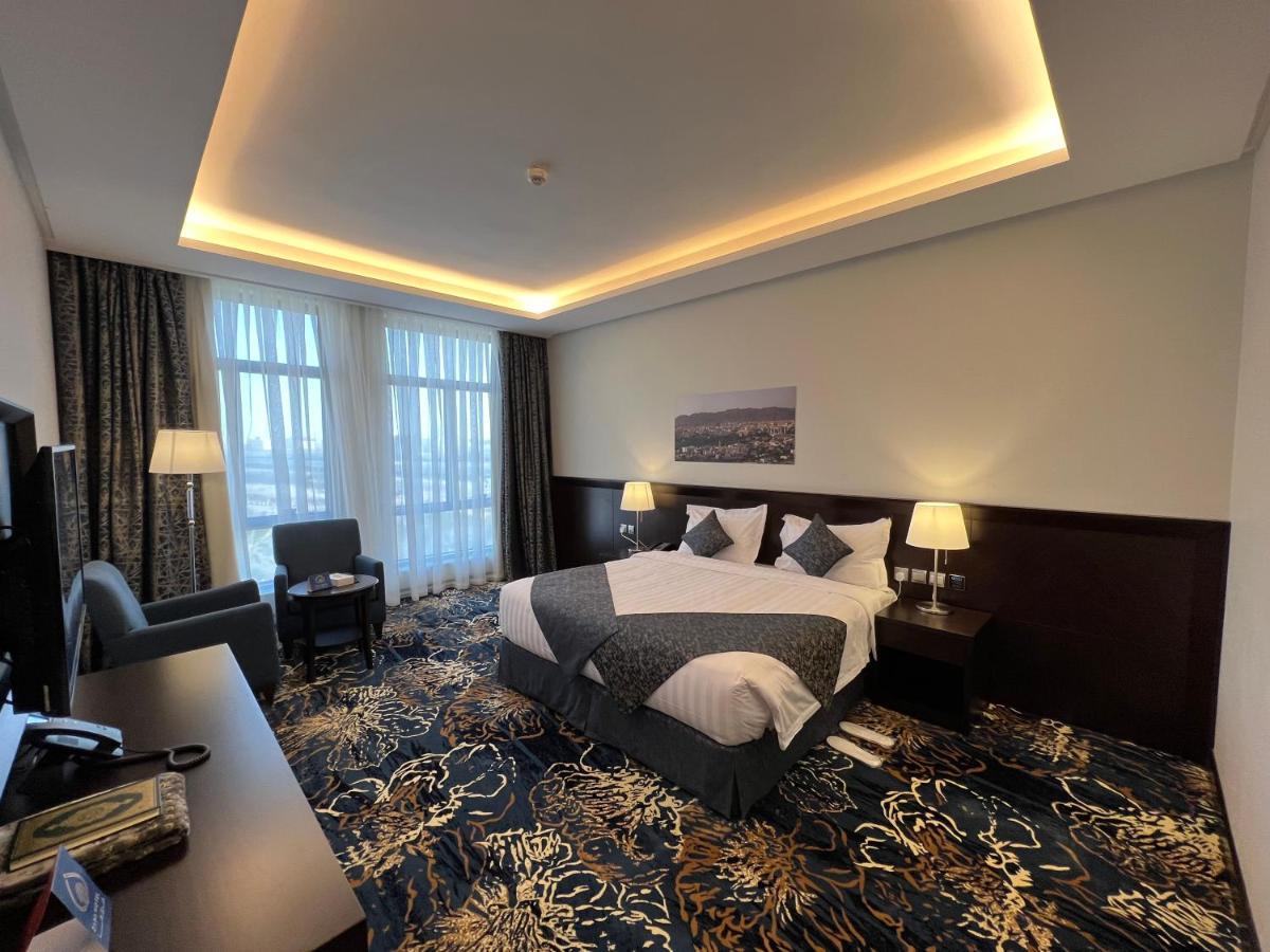 Zaha Taiba Hotel Медина Экстерьер фото